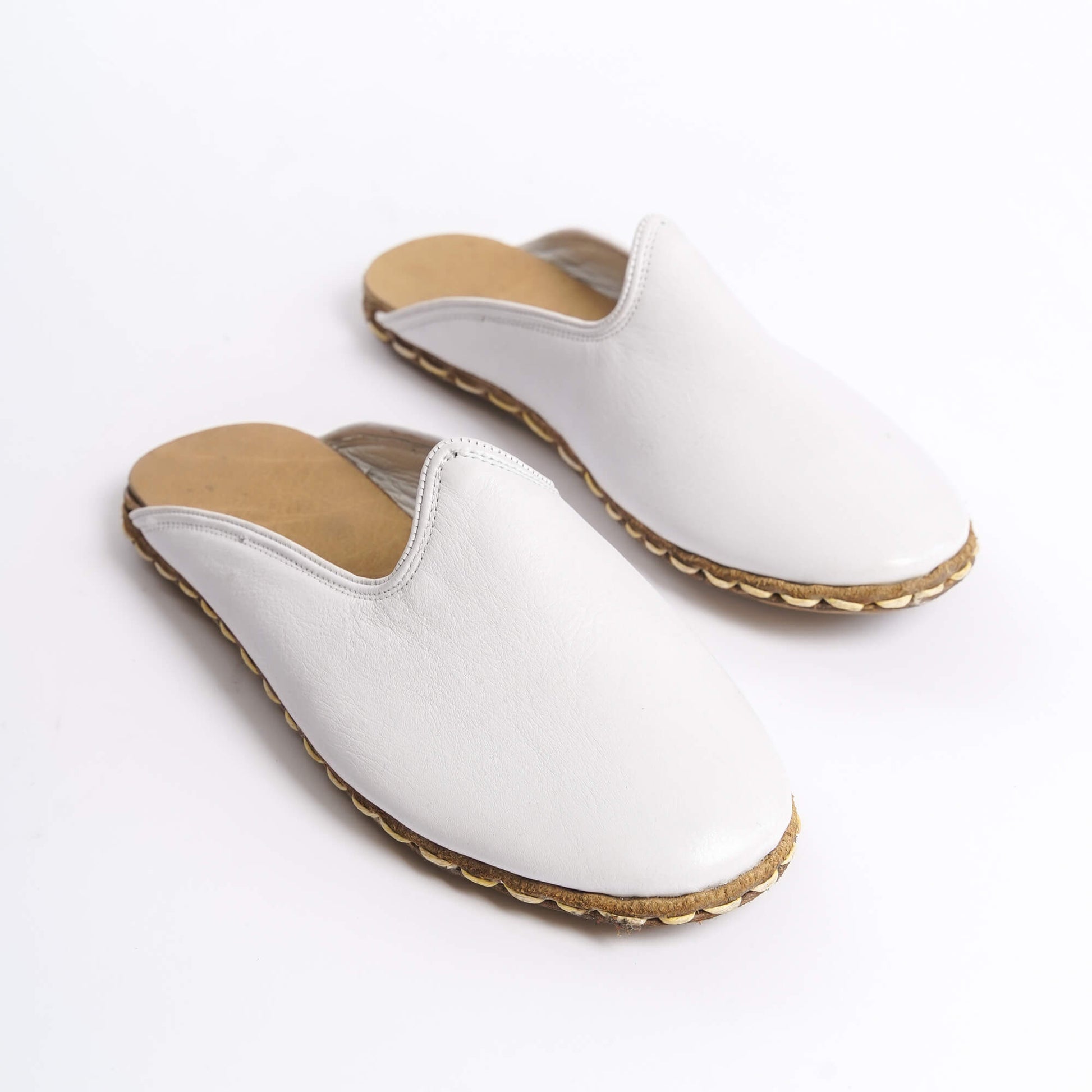 Luxury White Leather Mules for Women – Elegant Summer Shoes with Stitched Leather Sole