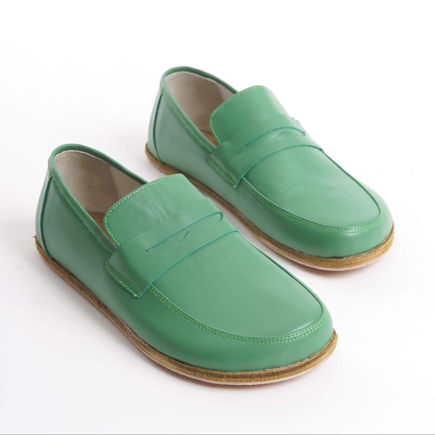 Pelanir Sardis green barefoot penny loafers made from full-grain genuine leather. Featuring a zero-drop sole and minimalist design for natural walking comfort.