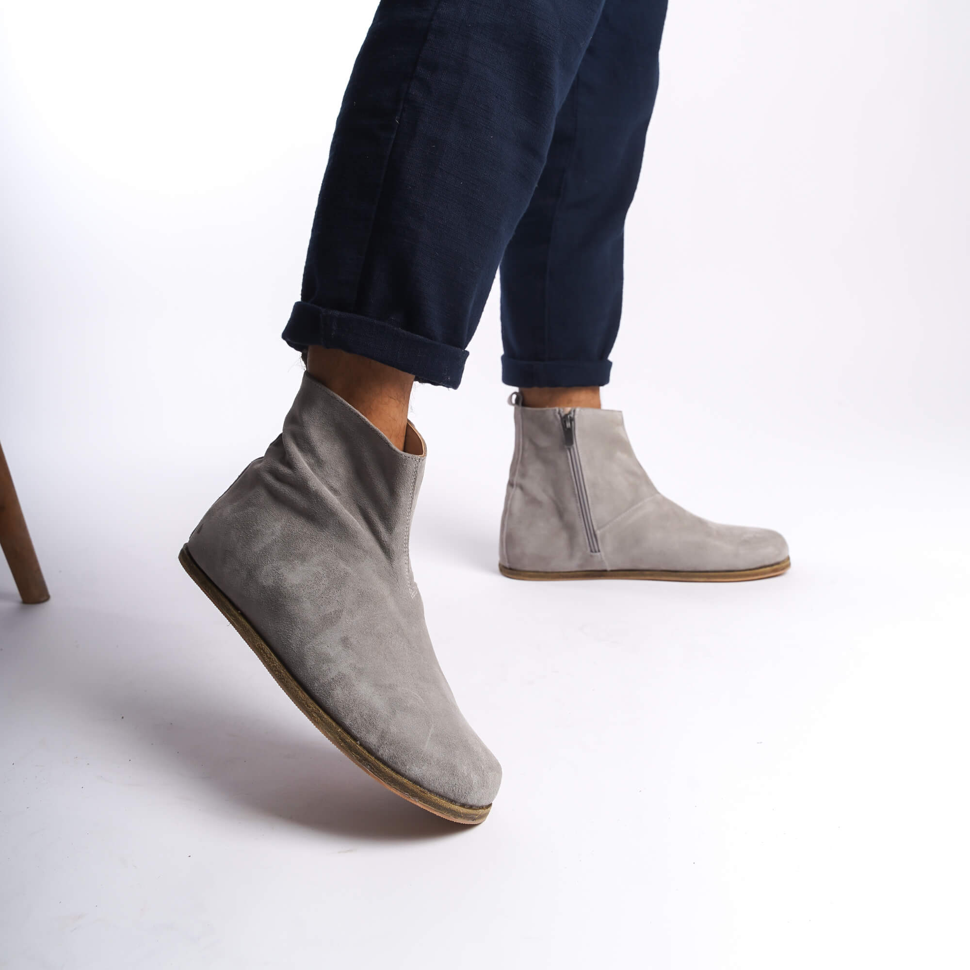 Gray leather barefoot ankle boots for men, featuring a convenient side zipper, ideal for winter.