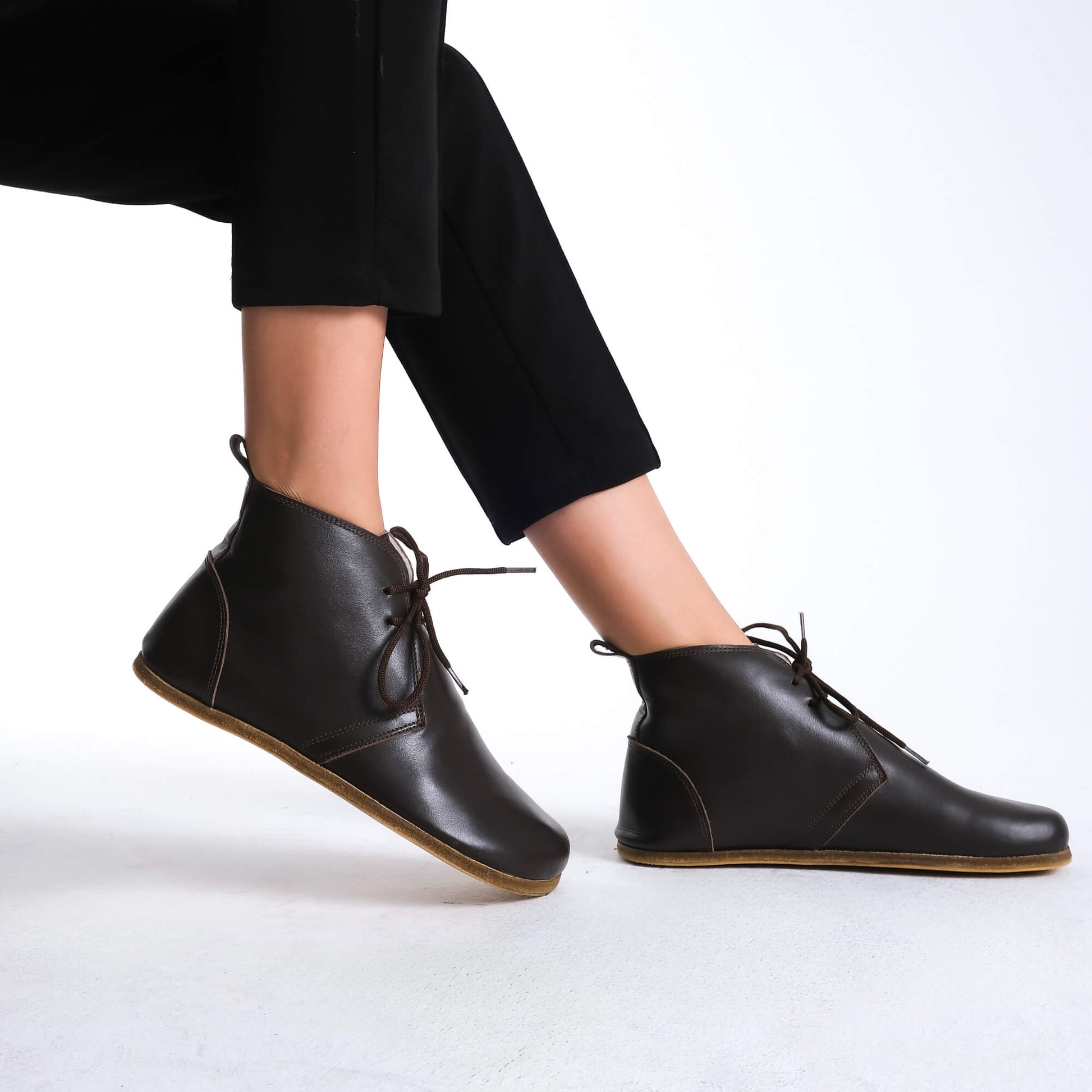 Chic brown barefoot boots, designed for natural walking and everyday wear.